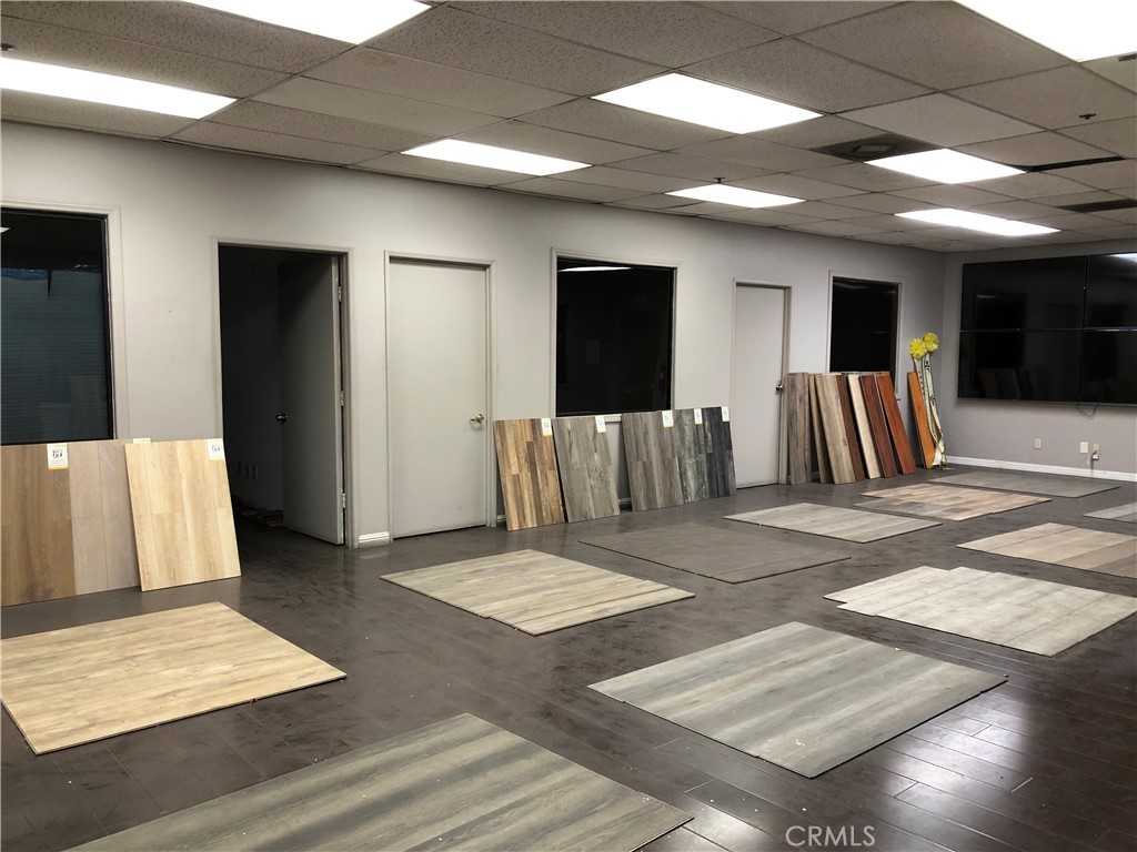 18409 E Valley Boulevard