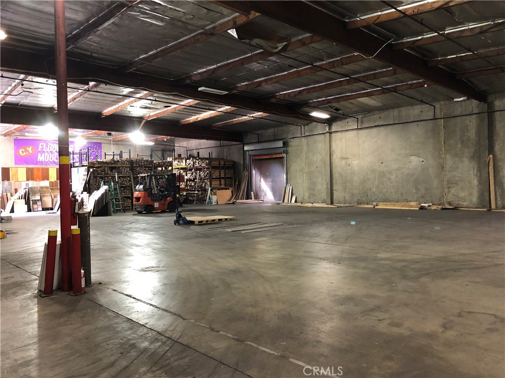 18409 E Valley Boulevard