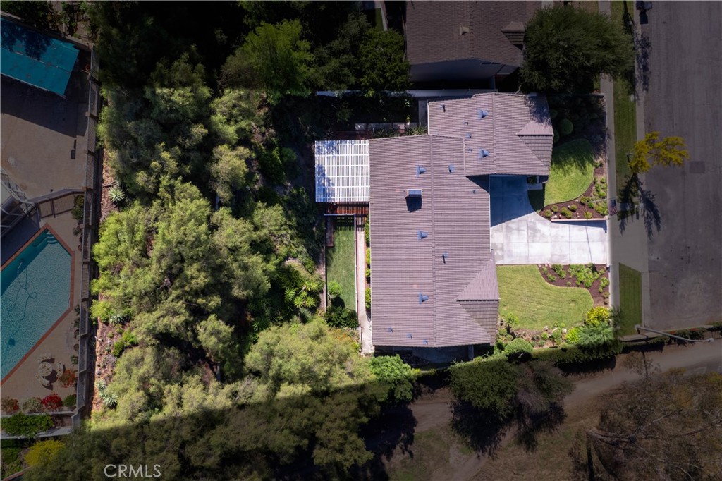 2240 Camino Centroloma