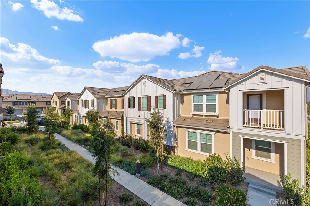 3906 E Coronado Privado