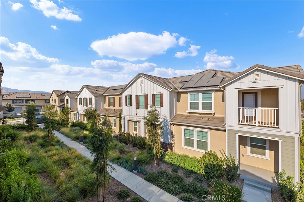 3906 E Coronado Privado