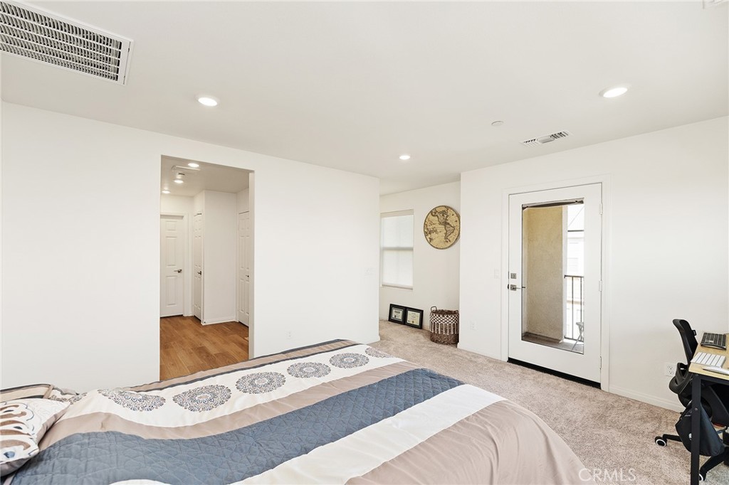 3906 E Coronado Privado