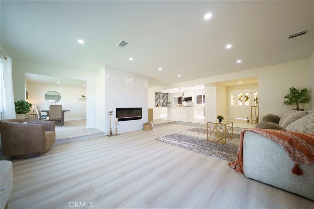 11891 San Timoteo Canyon