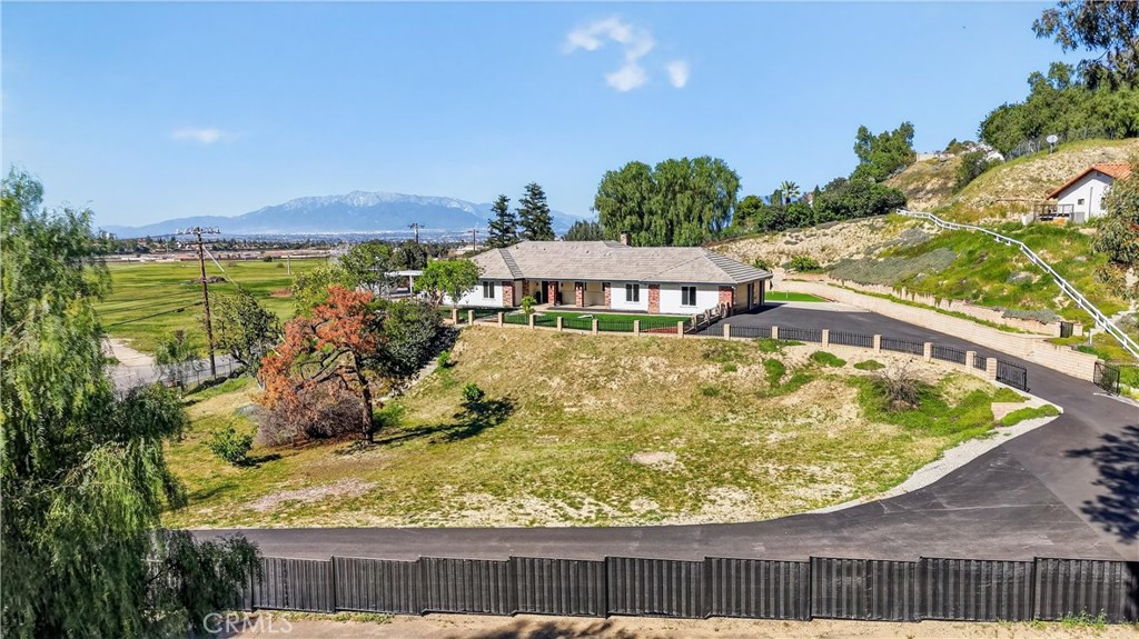 11891 San Timoteo Canyon