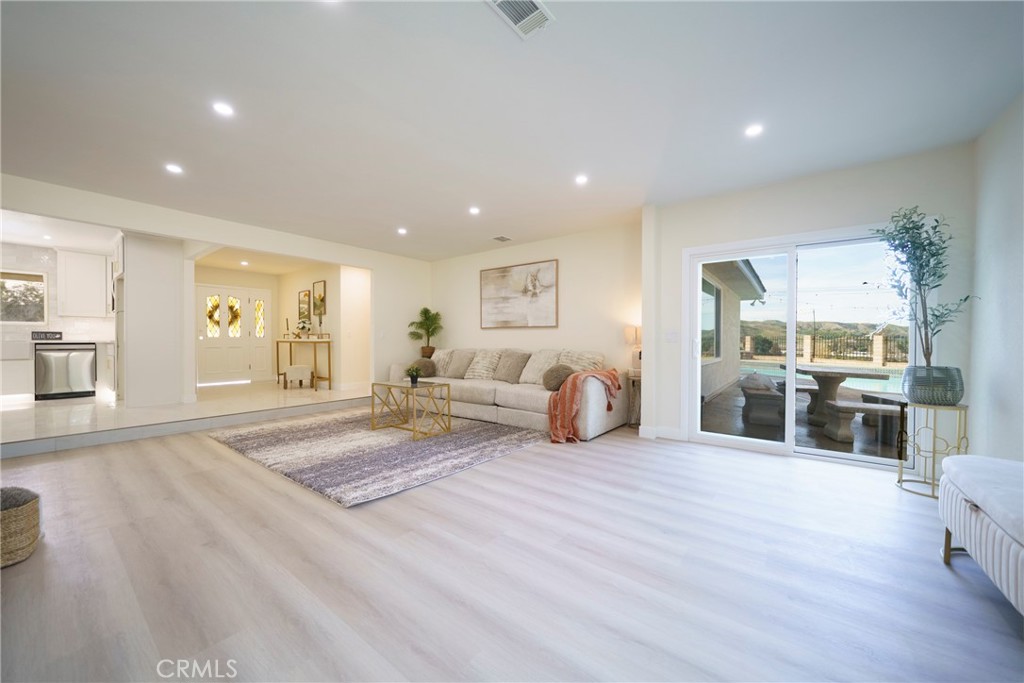 11891 San Timoteo Canyon