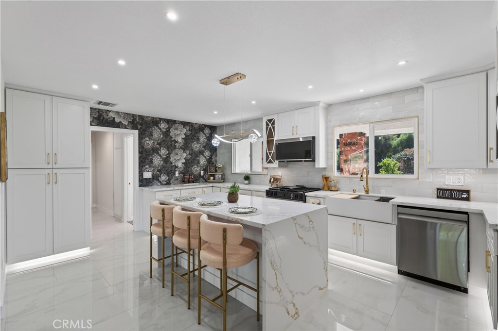 11891 San Timoteo Canyon