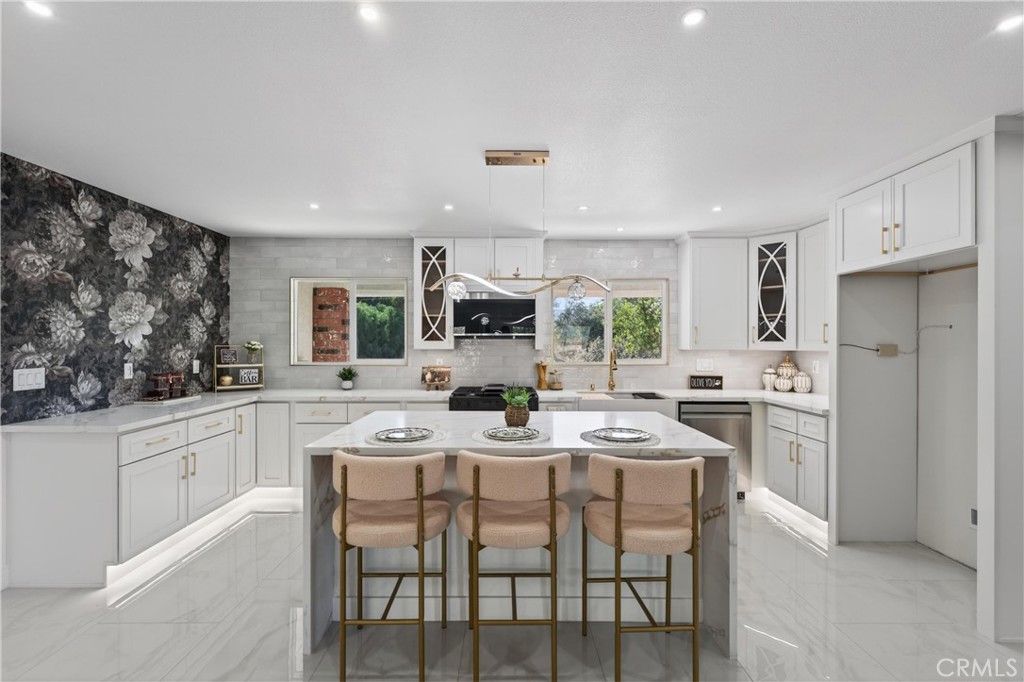 11891 San Timoteo Canyon