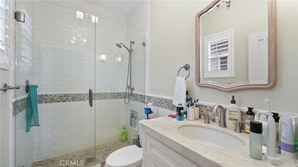 3016 Clearwood Court