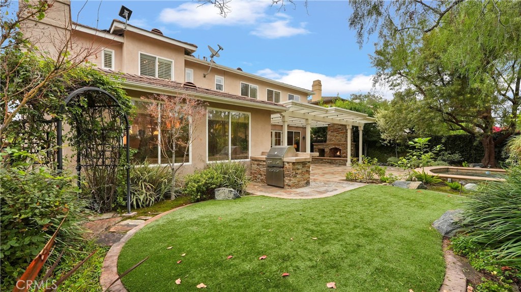 3016 Clearwood Court