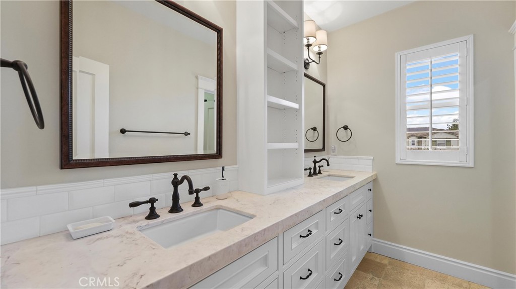 3016 Clearwood Court