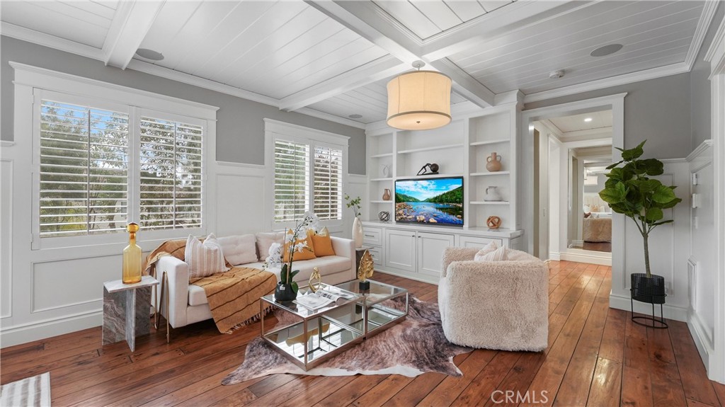 3016 Clearwood Court