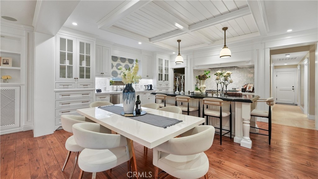 3016 Clearwood Court