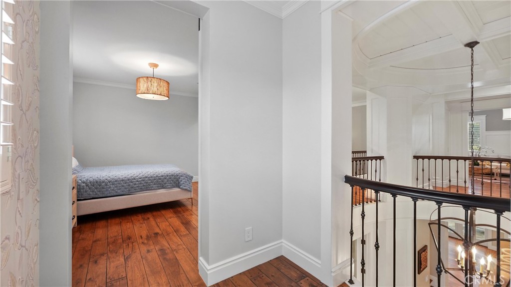 3016 Clearwood Court