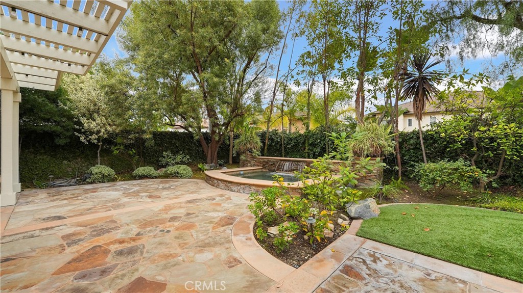 3016 Clearwood Court