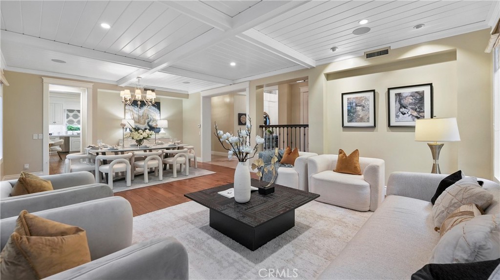 3016 Clearwood Court