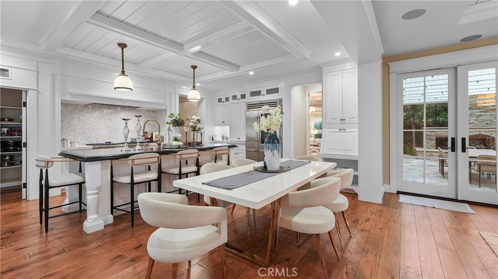 3016 Clearwood Court