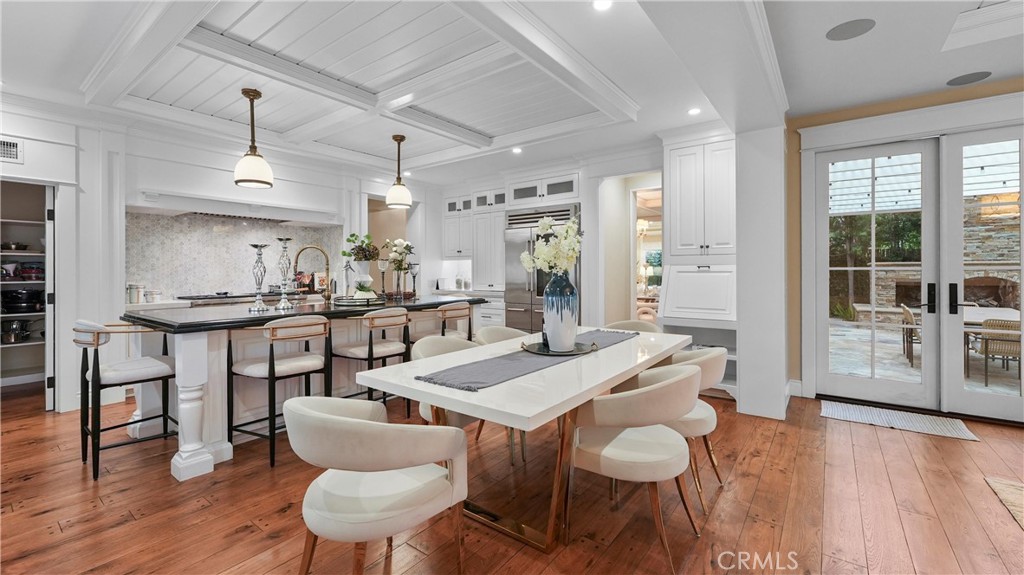 3016 Clearwood Court