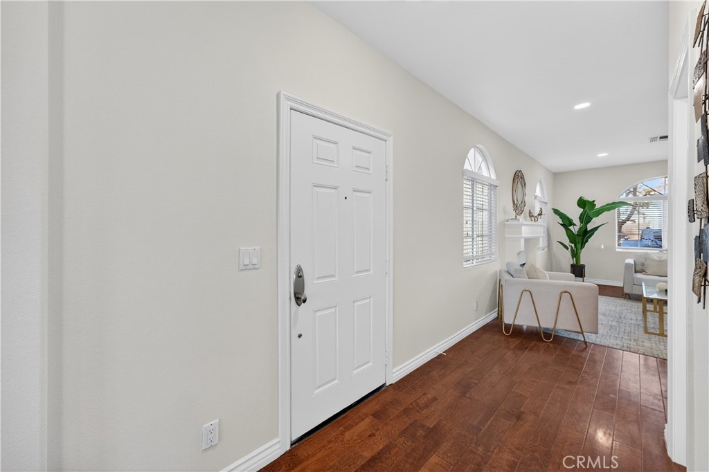 4279 W 190th