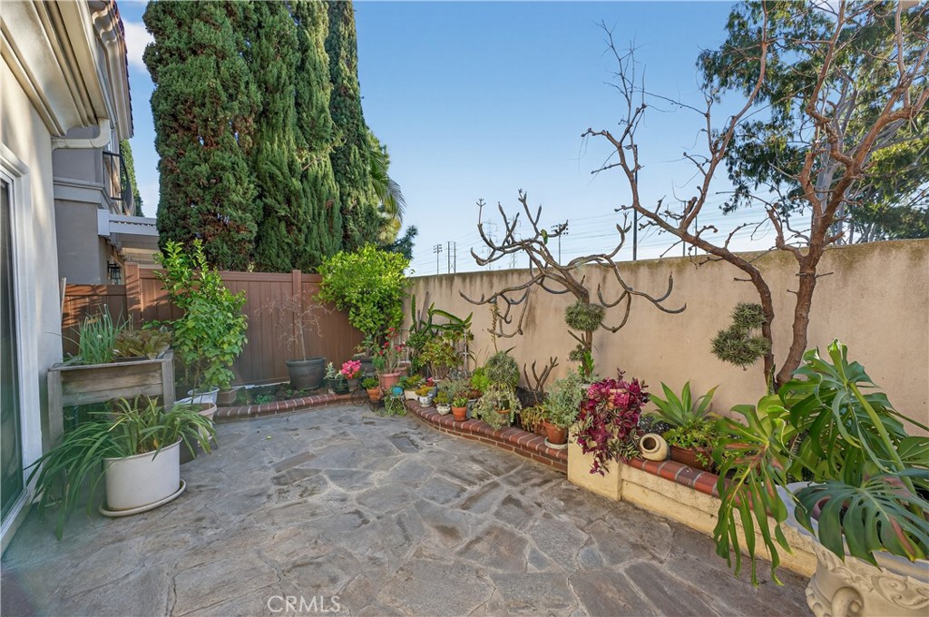 4279 W 190th