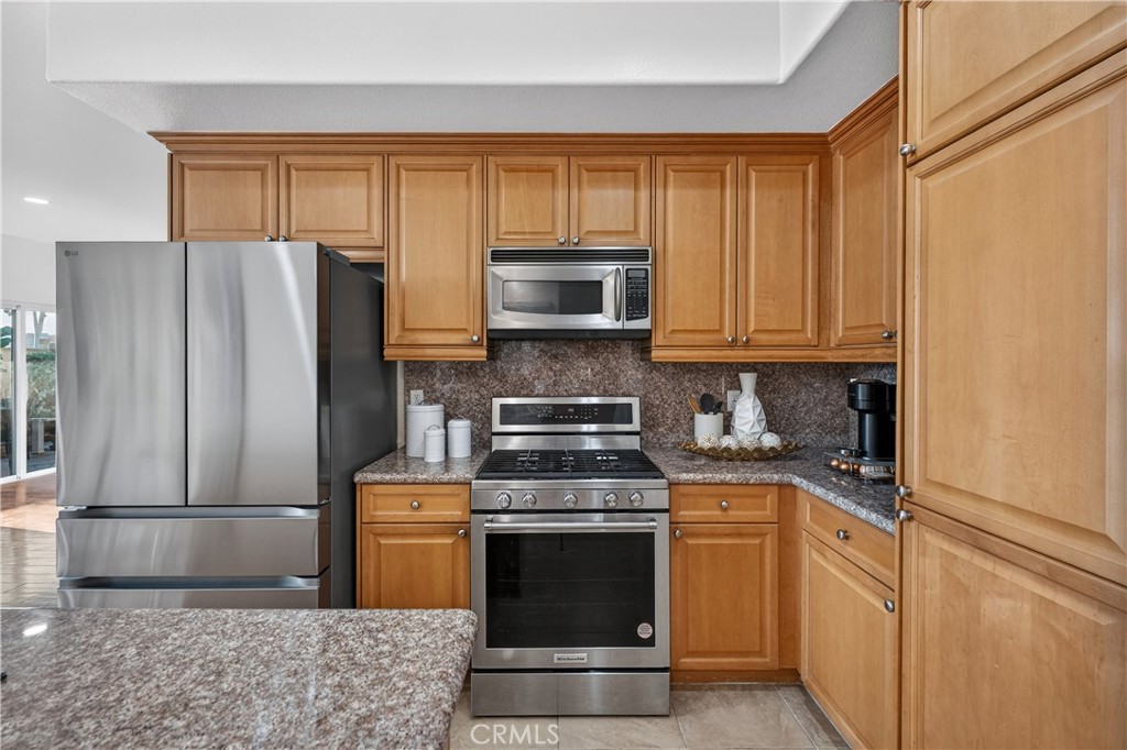 4279 W 190th
