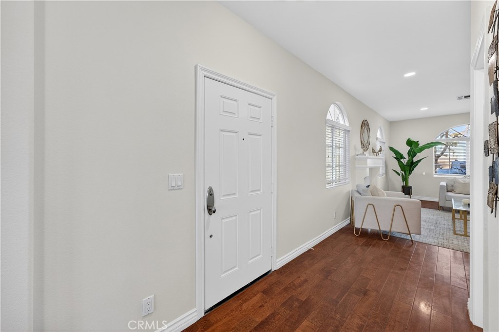 4279 W 190th
