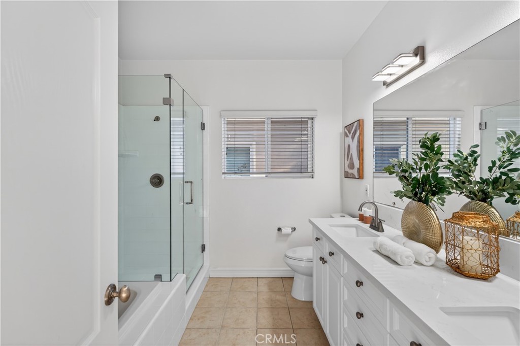 4279 W 190th