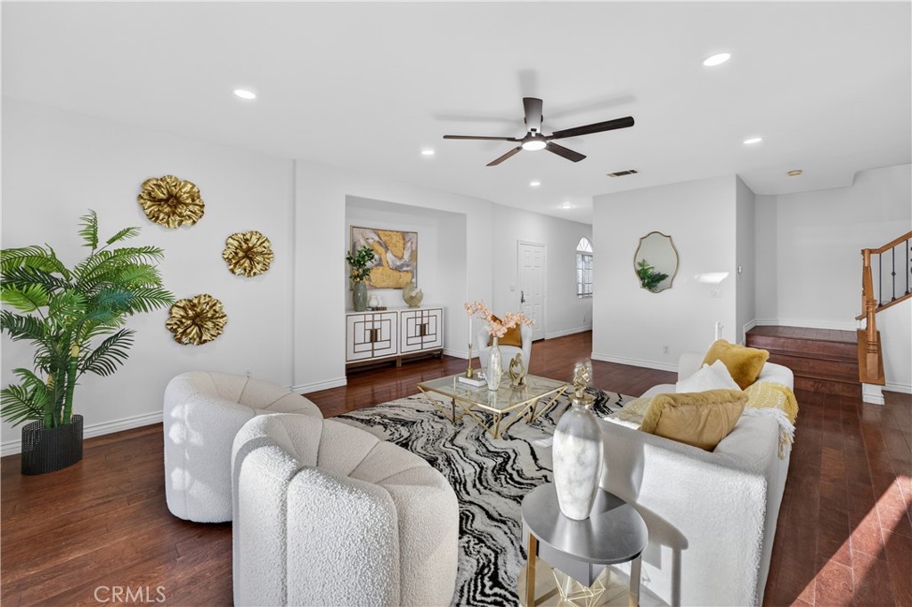 4279 W 190th