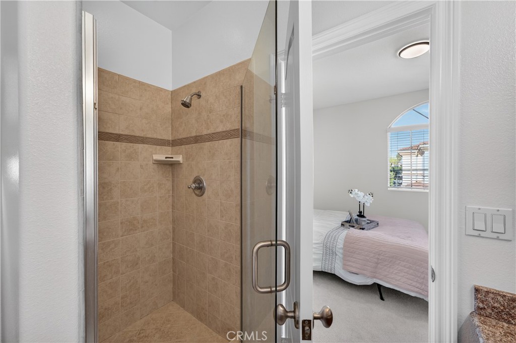 4279 W 190th