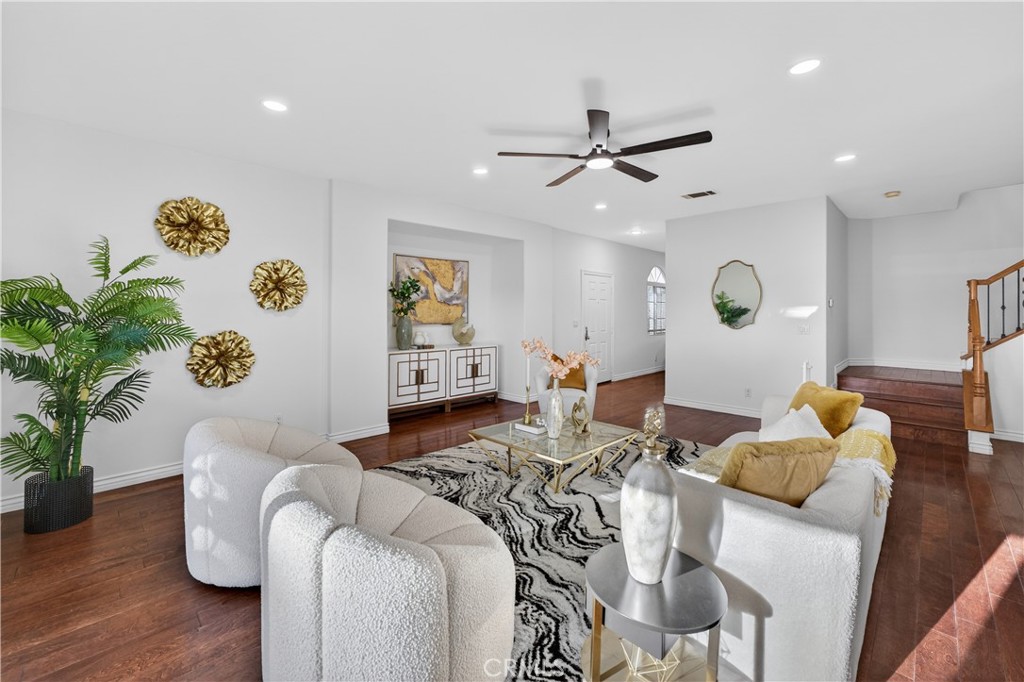 4279 W 190th