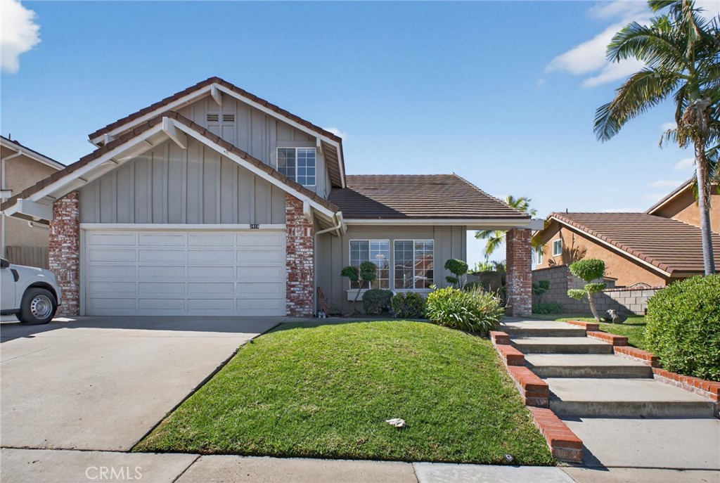 2418 Rainbow Lane