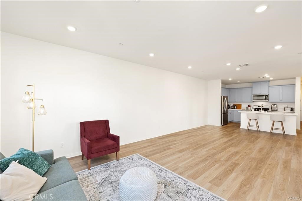 3906 E Coronado Privado