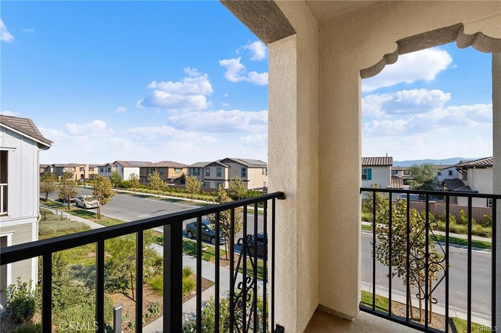 3906 E Coronado Privado