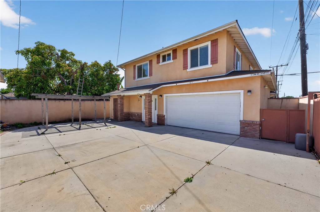 8720 Villa Drive 2