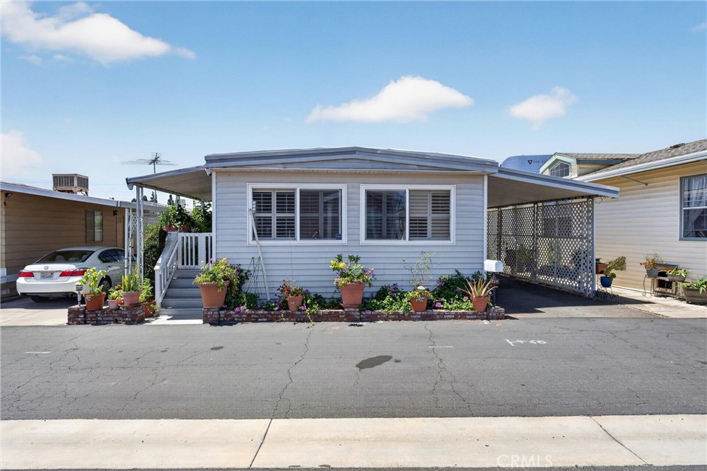 15621 Beach Blvd Spc 127
