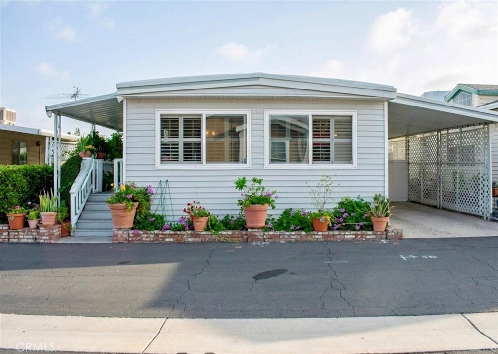 15621 Beach Blvd Spc 127