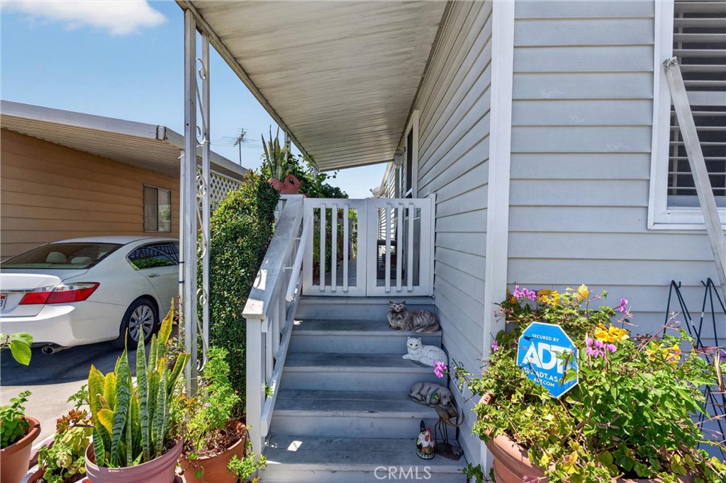 15621 Beach Blvd Spc 127