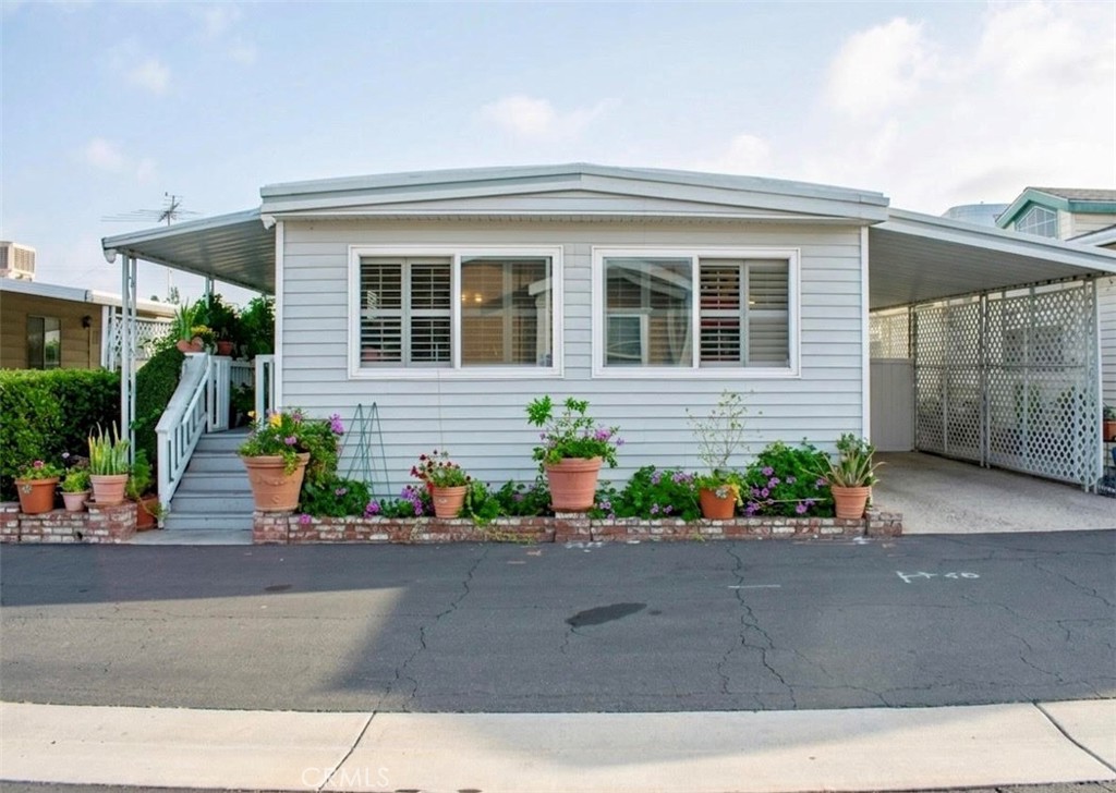 15621 Beach Blvd Spc 127