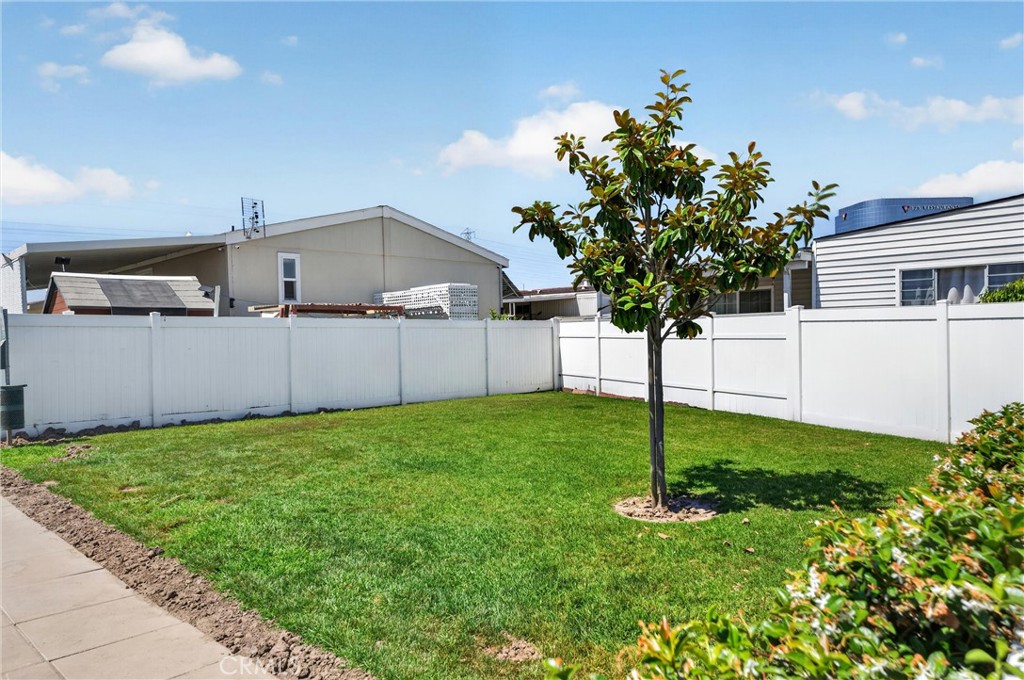 15621 Beach Blvd Spc 127