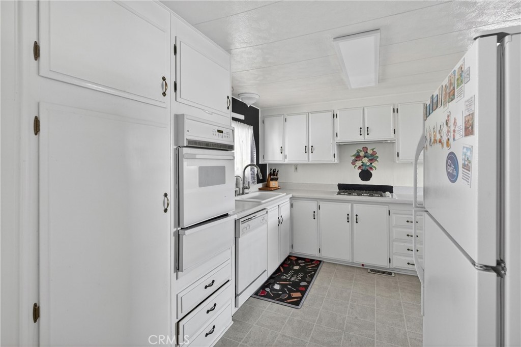 15621 Beach Blvd Spc 127