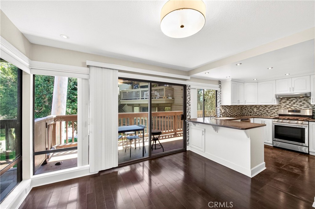 9 Madrona