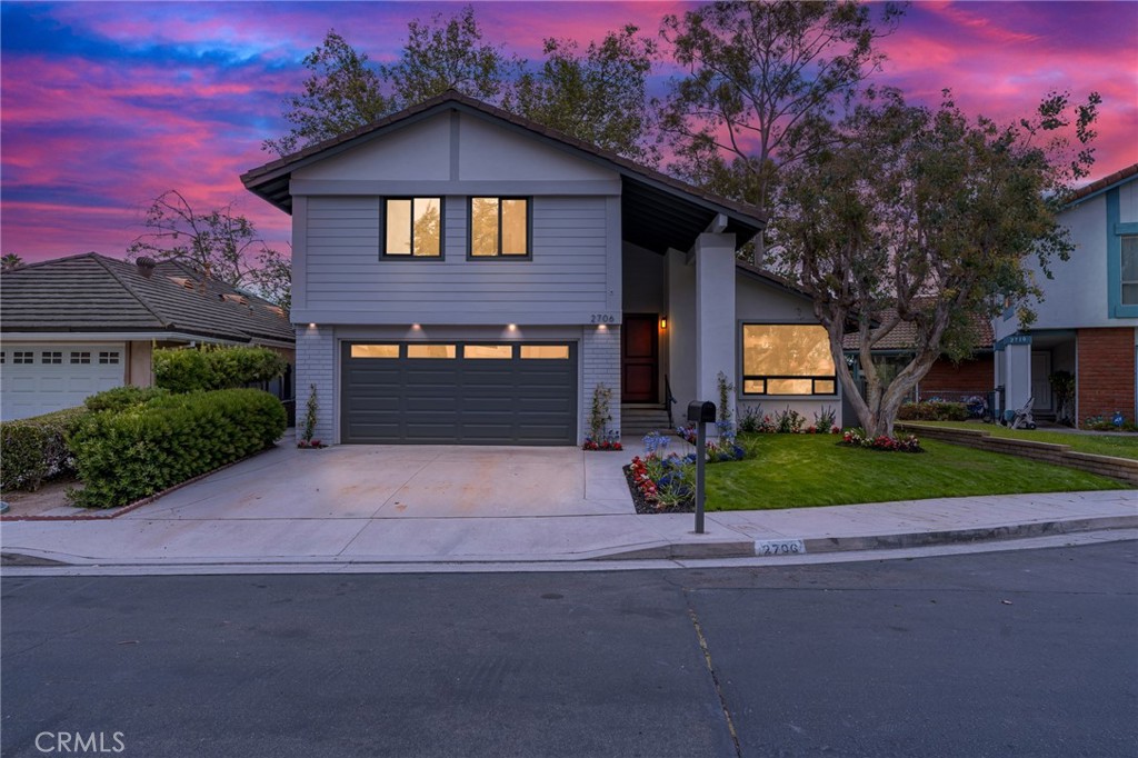 2706 Sheridan