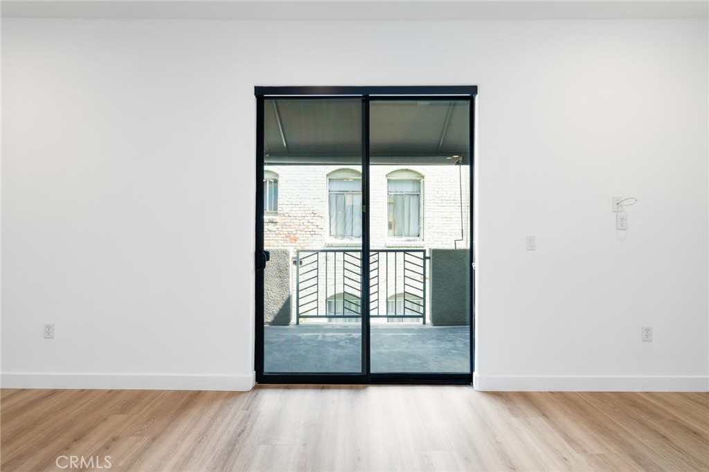 230 S Jackson