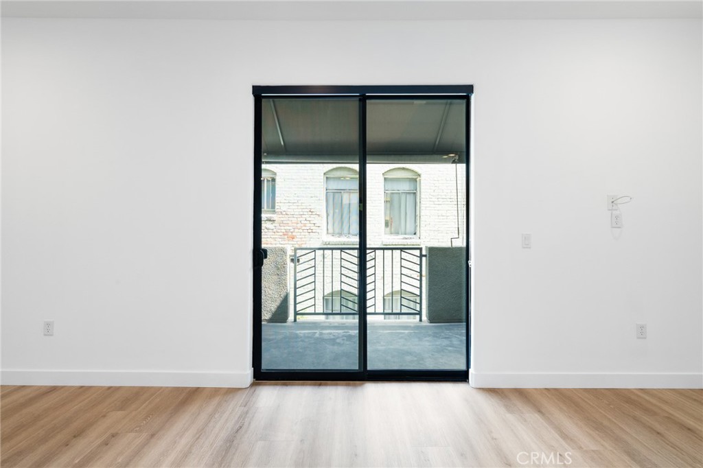 230 S Jackson