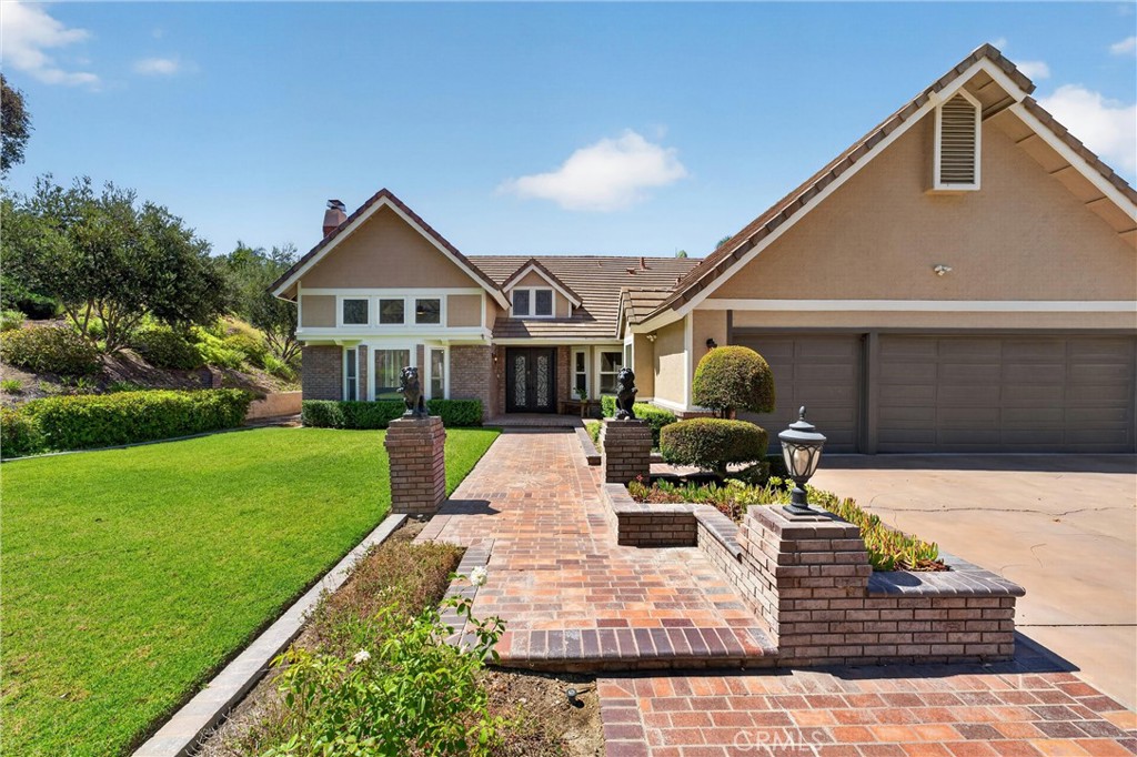 22260 Starlight Drive