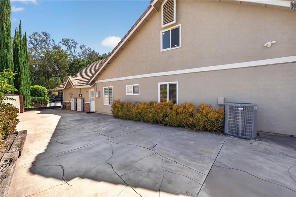 22260 Starlight Drive