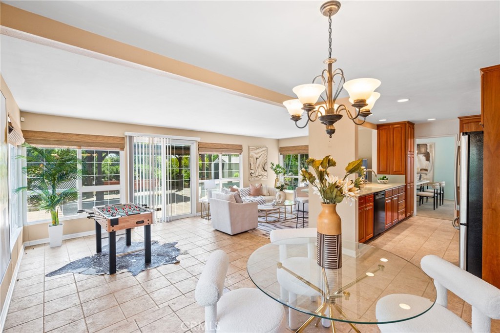 2528 Larkwood Drive