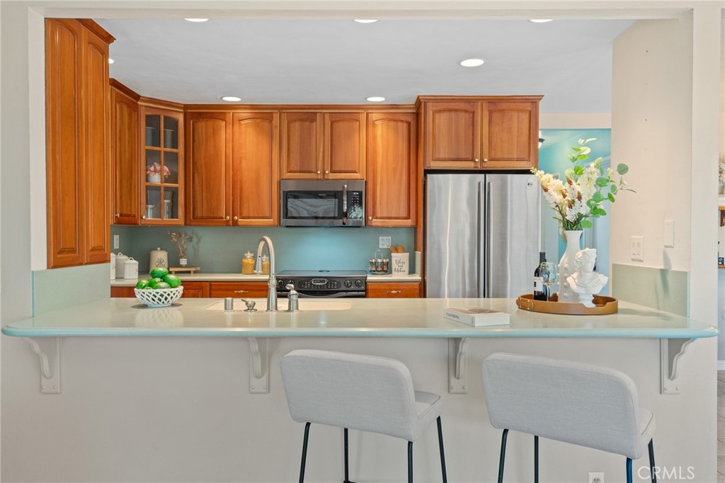 2528 Larkwood Drive
