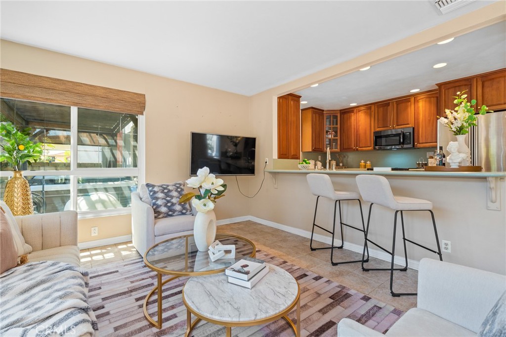 2528 Larkwood Drive