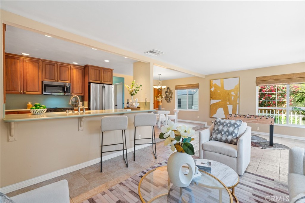 2528 Larkwood Drive