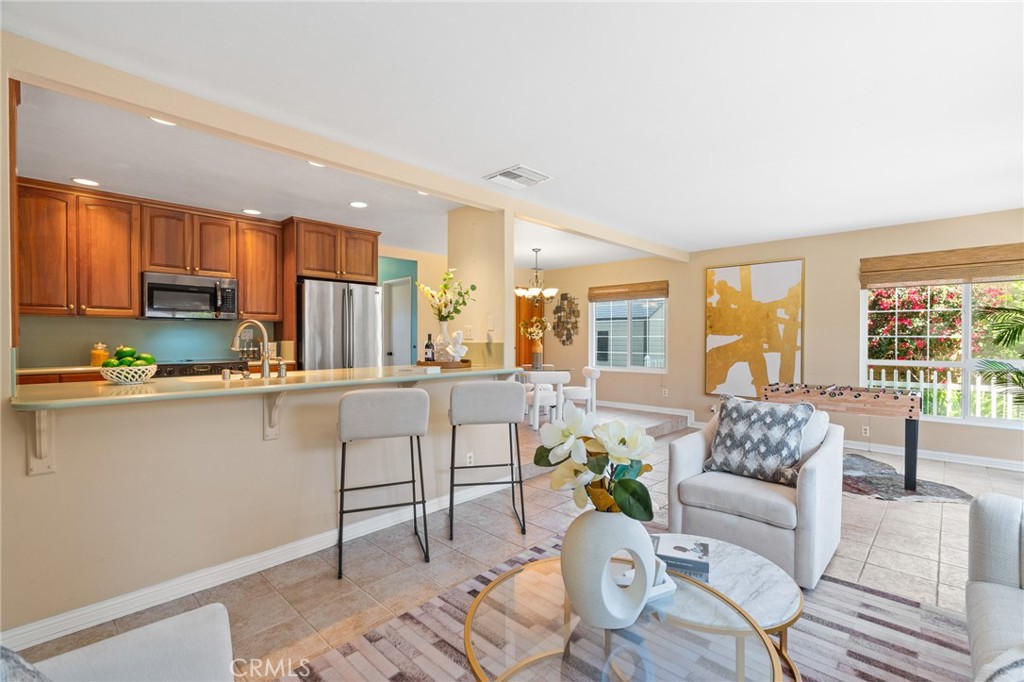 2528 Larkwood Drive